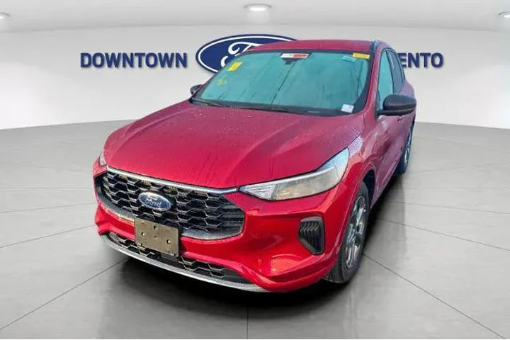 $25900 : Ford Escape Hybrid 2024 ST-L image 2