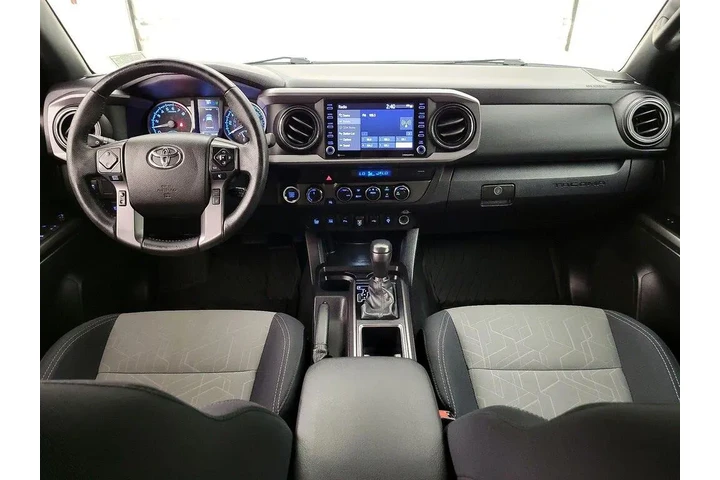 $37998 : Toyota Tacoma 2022 4x4 TRD P image 9