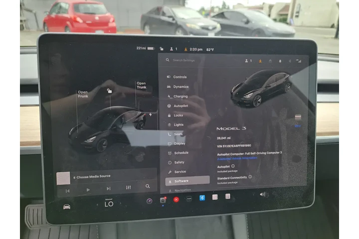 $31988 : Tesla Model 3 2023 4dr Sedan image 6