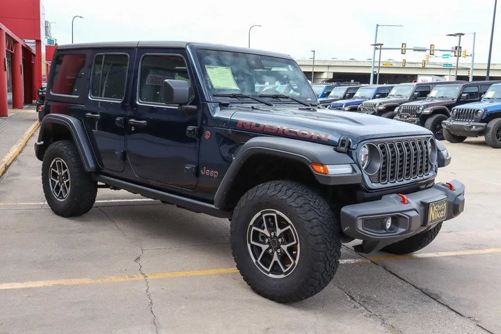 $44587 : 2025 Wrangler Rubicon 4 Door image 4