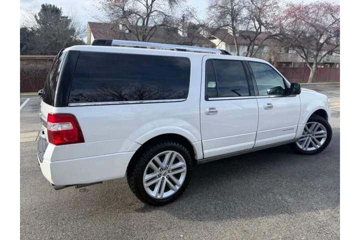 $15988 : 2017 Expedition EL Platinum image 5