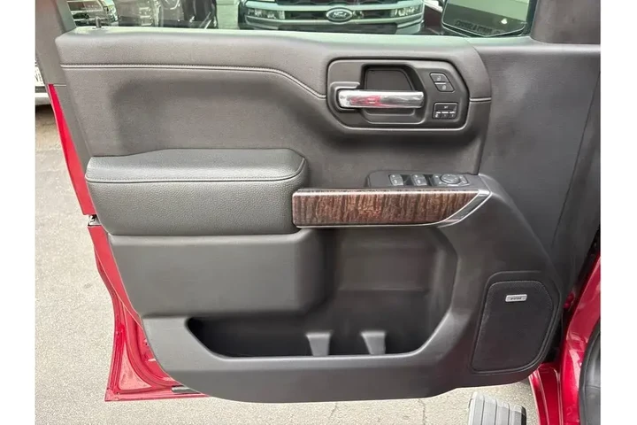 $39388 : GMC Sierra 1500 2019 4x4 Den image 10