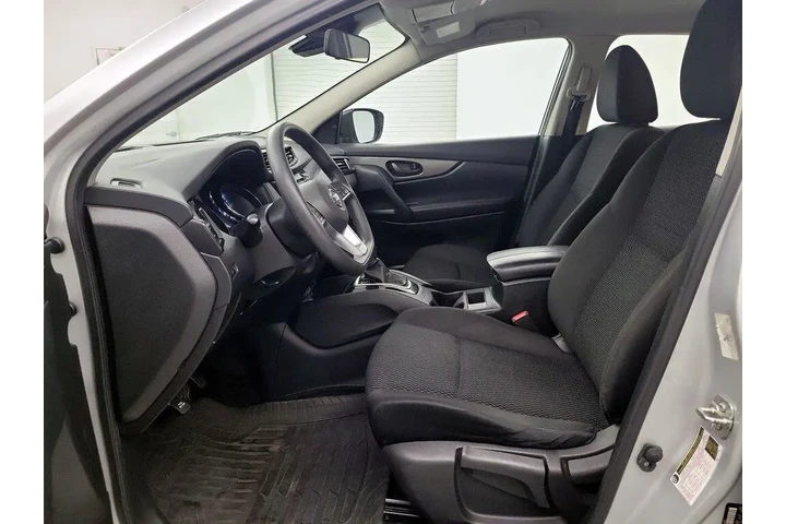 $15998 : Nissan Rogue Sport 2021 S 4d image 10