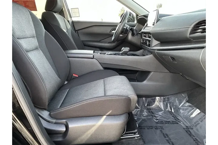 $18991 : Nissan Rogue 2024 AWD SV 4dr image 9