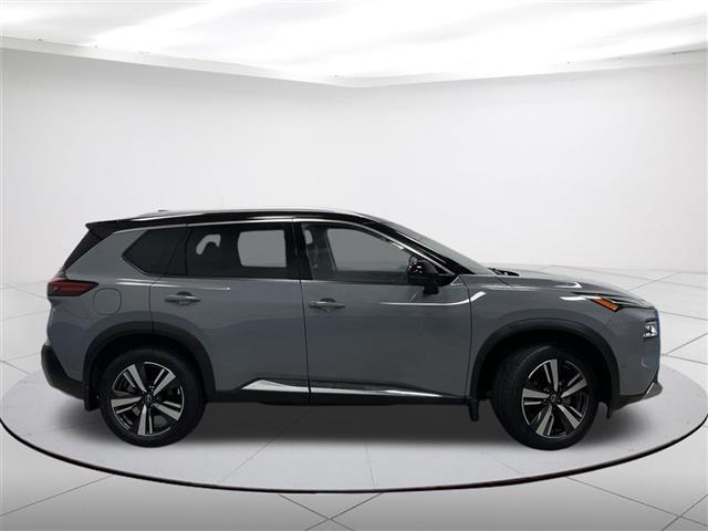 $27378 : Pre-Owned 2023 Rogue Platinum image 2