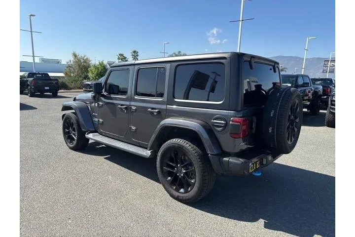 $28155 : Jeep Wrangler Unlimited 2022 image 7