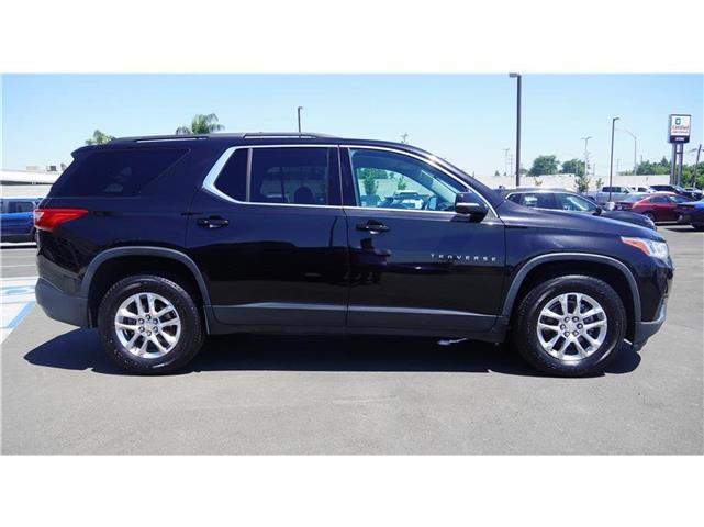 $23400 : 2021 Traverse LT Cloth image 5