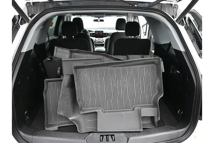 $27968 : Ford Explorer 2022 AWD XLT 4 image 6