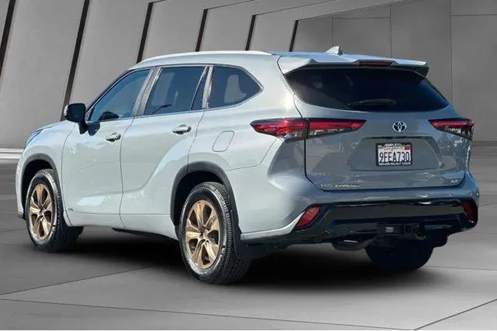$34900 : Toyota Highlander Hybrid 202 image 10