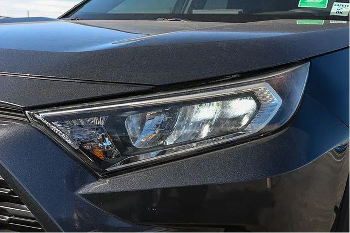 $21988 : Toyota RAV4 2019 XLE 4dr SUV image 4