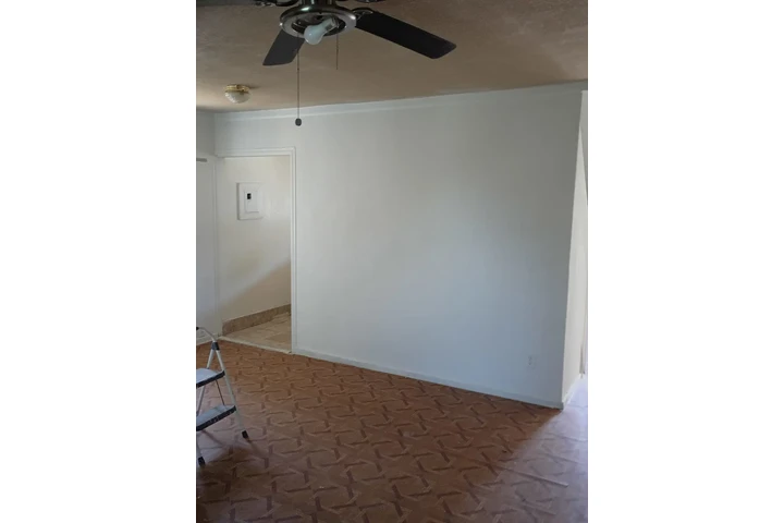 $750 : Se Renta Apartament/Estudio image 1