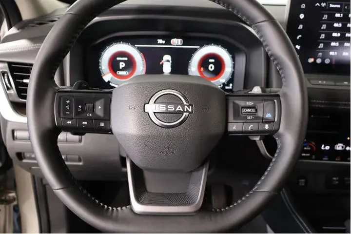 $35117 : Nissan Rogue 2026 AWD Platin image 3