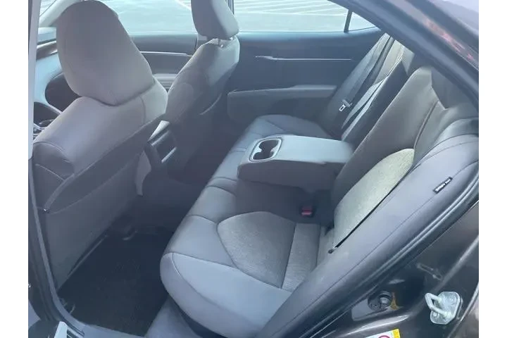 $15598 : Toyota Camry Hybrid 2018 LE image 9