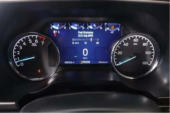 $35475 : Ford F-150 2023 4x4 XLT 4dr image 4