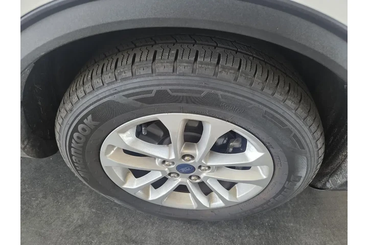 $16950 : Ford Escape 2020 SE 4dr SUV image 5