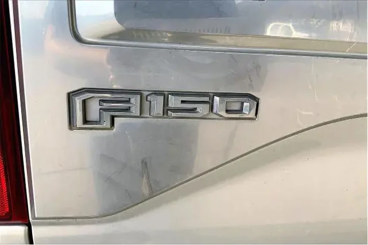 $23751 : Ford F-150 2017 4x4 King Ran image 9