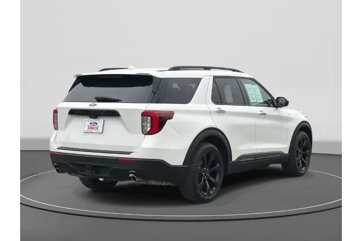 $29800 : Ford Explorer 2023 ST-Line 4 image 5