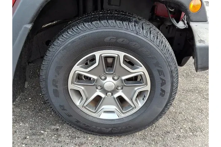 $16997 : Jeep Wrangler Unlimited 2013 image 8