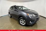 2013 RAV4 XLE en Madison