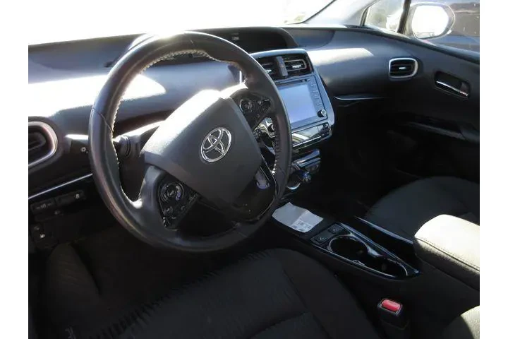 $19586 : Toyota Prius Prime 2021 Limi image 6