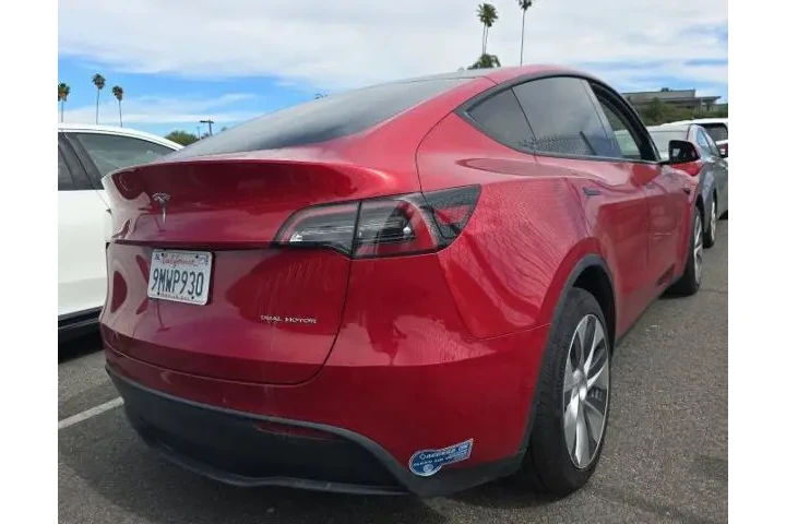 $29800 : Tesla Model Y 2021 AWD Long image 2