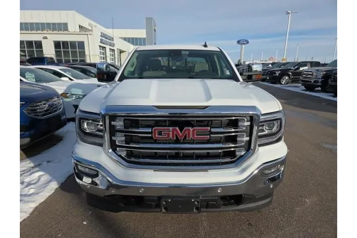 $33432 : GMC Sierra 1500 2018 4x4 SLT image 7