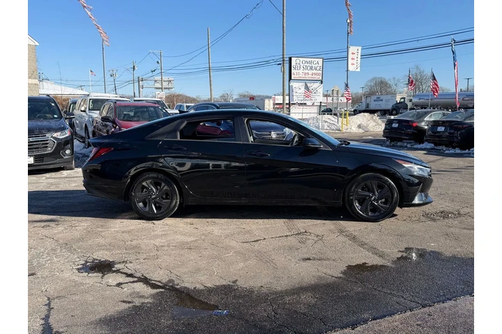 $21987 : Hyundai ELANTRA 2022 SEL 4dr image 8