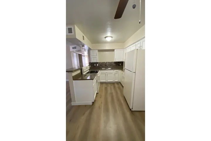 $1450 : Departamentos rentar 850-1698 image 2