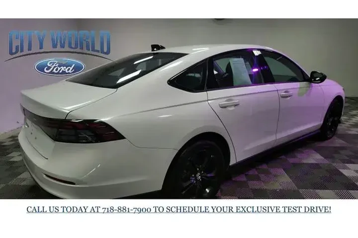 $26879 : Honda Accord 2025 SE 4dr Sed image 7