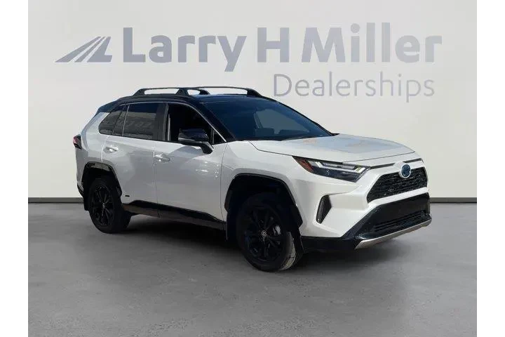 Toyota RAV4 Hybrid 2024 AWD image 7