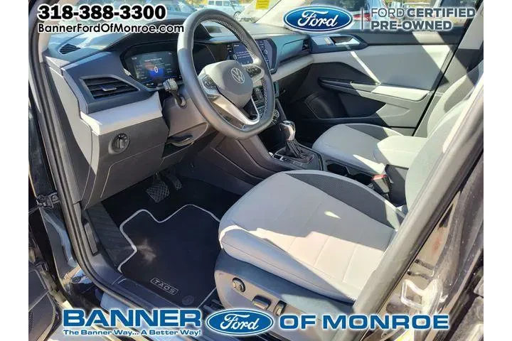 $19730 : Volkswagen Taos 2023 SE 4dr image 2