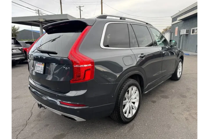 $13998 : 2016 XC90 T6 Momentum image 8