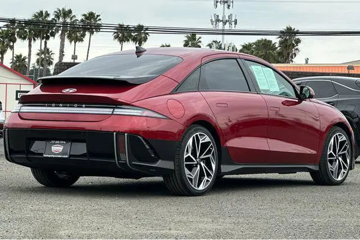 $23990 : Hyundai IONIQ 6 2023 Limited image 5
