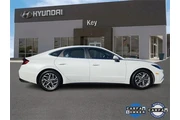 $16995 : Hyundai SONATA 2021 SEL 4dr thumbnail