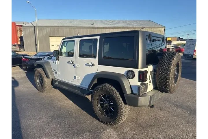 $20349 : Jeep Wrangler JK Unlimited 2 image 9