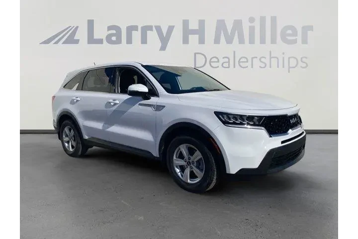 Kia Sorento 2022 LX 4dr SUV image 7