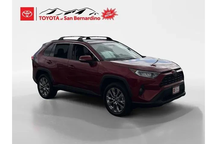 $25990 : Toyota RAV4 2021 XLE Premium image 7