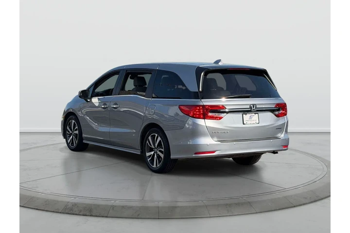 $35498 : Honda Odyssey 2023 Touring 4 image 6