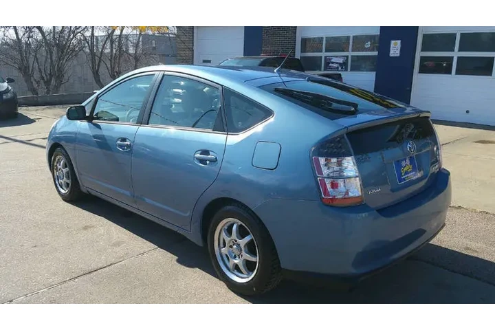 $4999 : 2005 Prius image 9