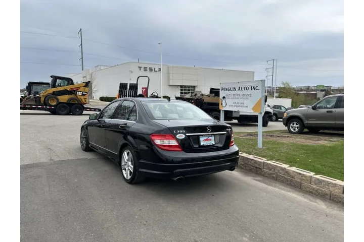 $7900 : 2011 Mercedes-Benz C-Class C image 4