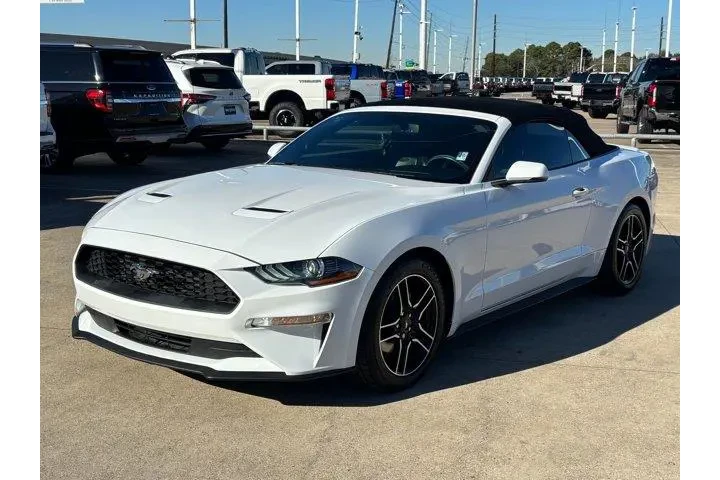 $15575 : Ford Mustang 2020 EcoBoost P image 7