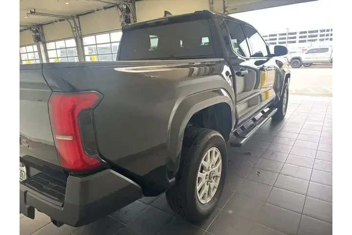 $35878 : Toyota Tacoma 2025 4x4 SR 4d image 7