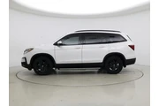 $34998 : Honda Pilot 2022 AWD Black E thumbnail