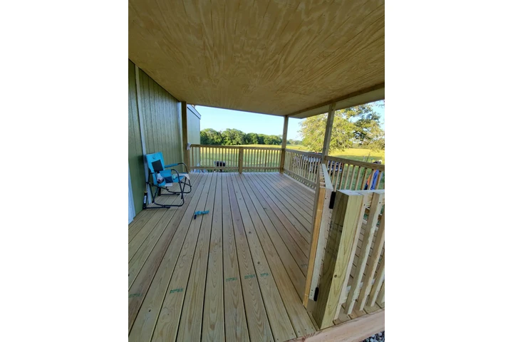 HERRERA CONSTRUCTION & MORE image 5