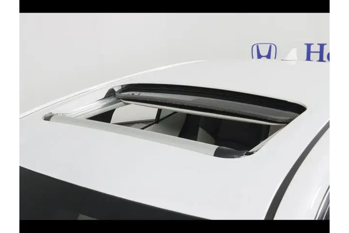 $18875 : Toyota Corolla 2020 XLE 4dr image 9