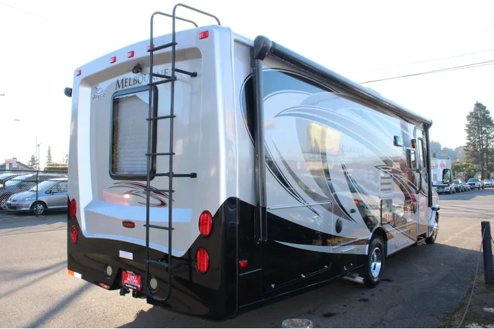 $39995 : 2013 E-450 image 8