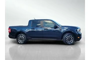 $31208 : Ford Maverick 2022 AWD XL 4d thumbnail