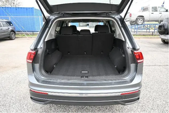$18988 : Volkswagen Tiguan 2022 AWD S image 5