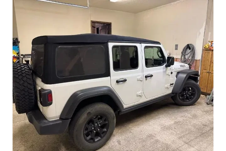 $27999 : Jeep Wrangler Unlimited 2020 image 4
