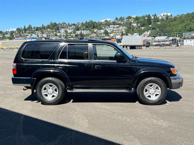 $12988 : 2002 4Runner SR5 image 8